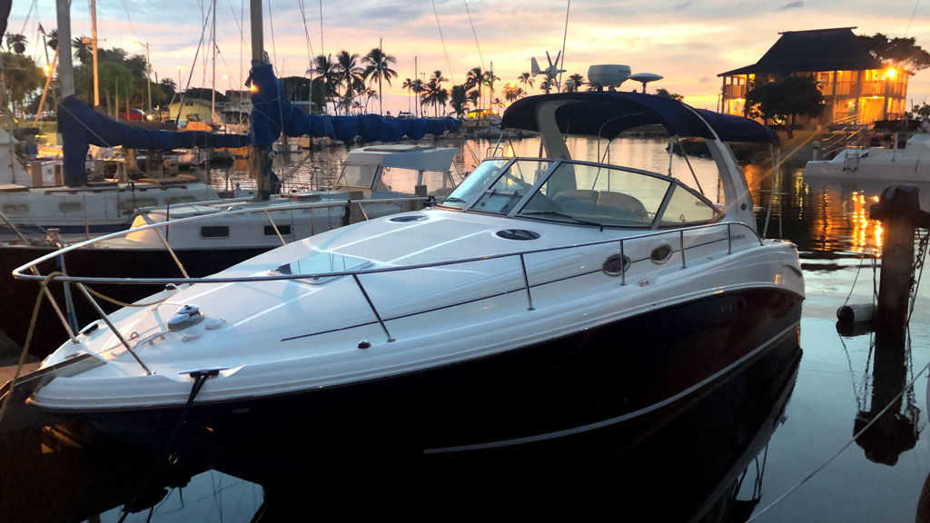 2005 Sea Ray 300 Sundancer